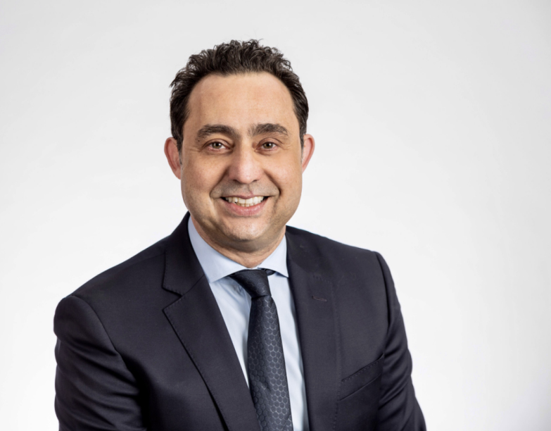 LEC德视佳伦敦眼科中心常驻医生：Fadi Kherdaji博士