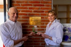 坦桑尼亚的里程碑：EuroEyes助力新眼科门诊开业